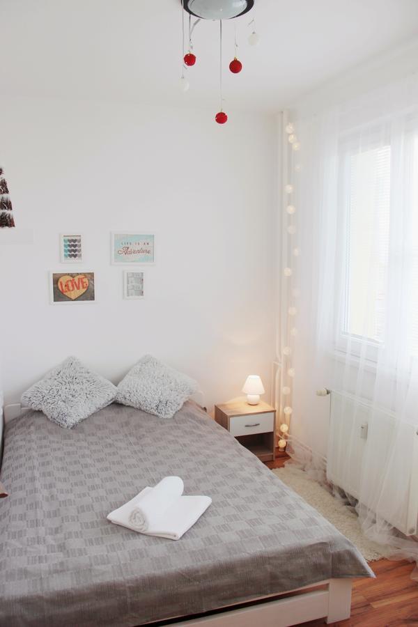 Apartment 3Kk De Luxe Beroun  Bagian luar foto